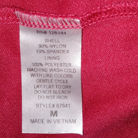 Onyx, Raspberry Pink Lace-overlay midi skirt. M 8 / 10 - Picture 4 of 6